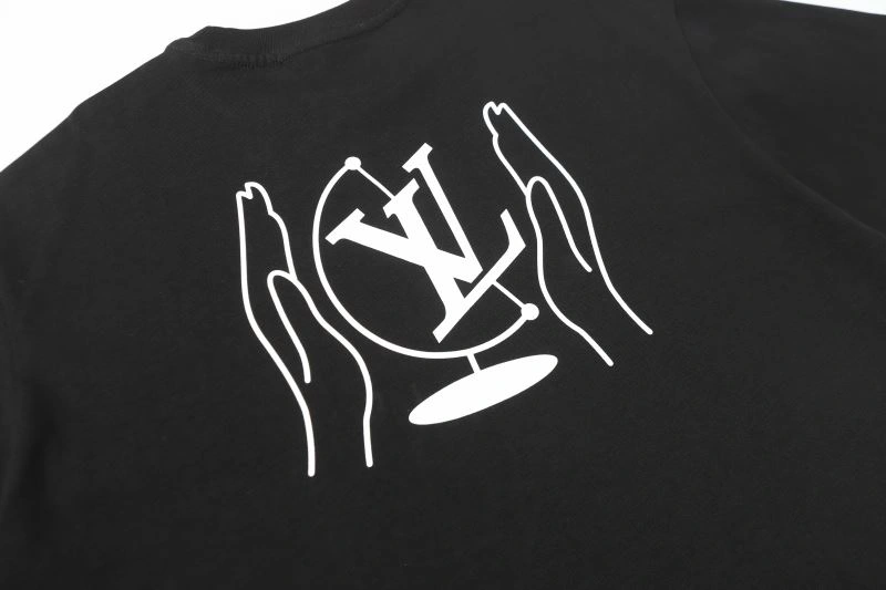 Premium Louis Vuitton T-Shirts 132152