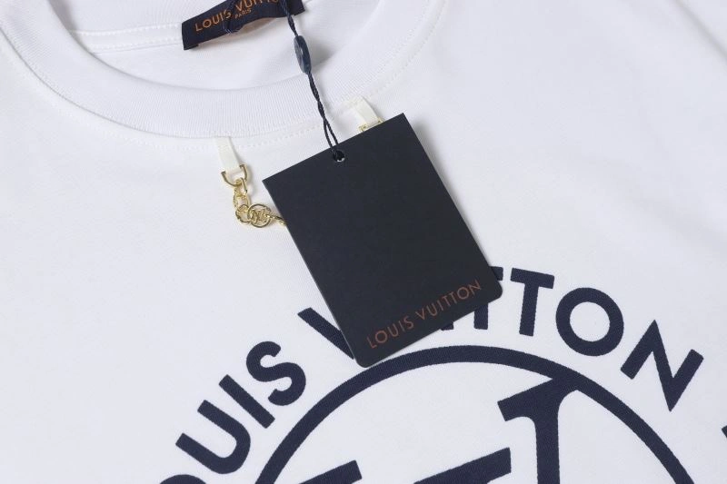 HighPerformance Louis Vuitton T-Shirts 132149