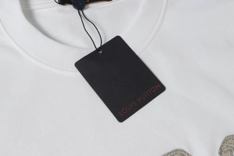 Louis Vuitton T-Shirts Youthful 132143