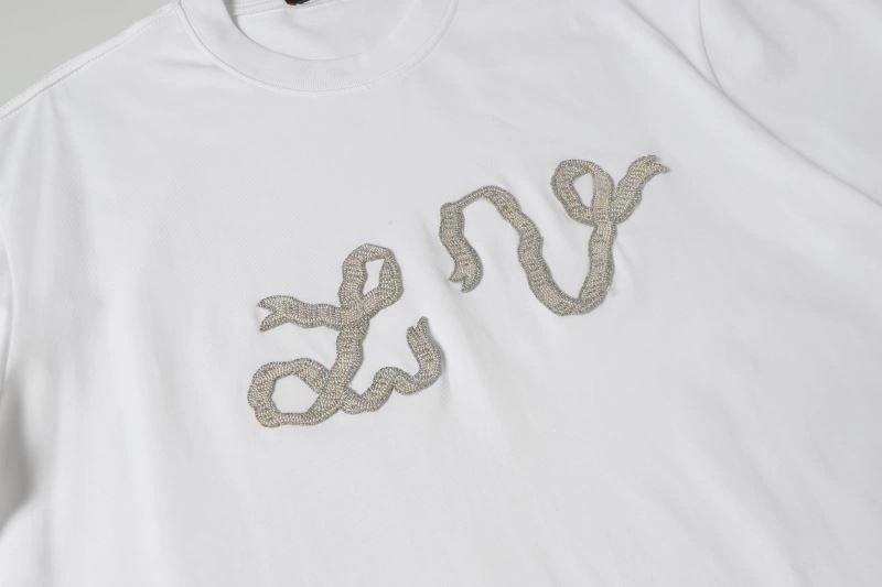 Louis Vuitton T-Shirts Youthful 132143