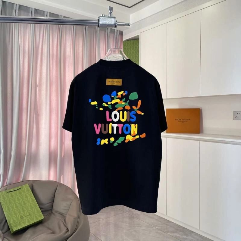 Louis Vuitton T-Shirts Packable 132135