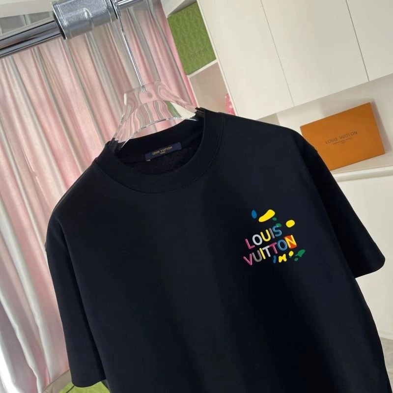 Louis Vuitton T-Shirts Packable 132135