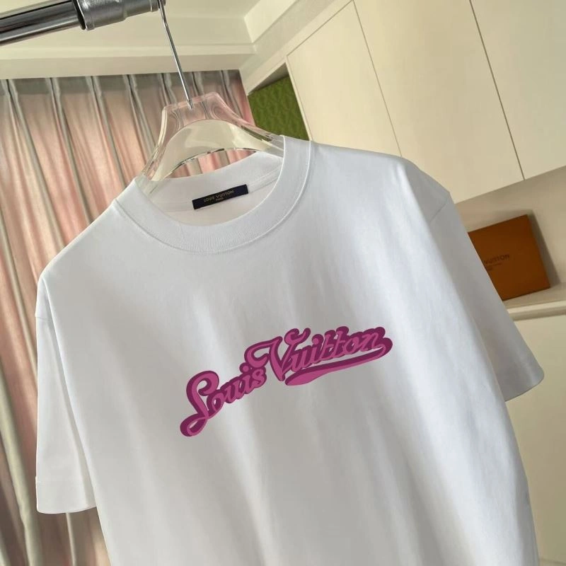 Unisex Louis Vuitton T-Shirts 132128