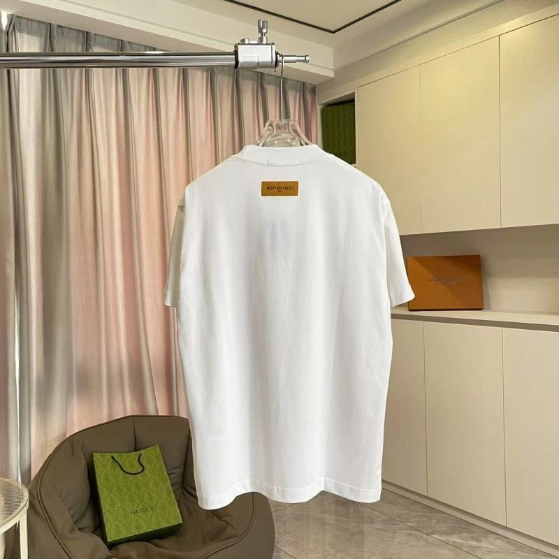 Premium Louis Vuitton T-Shirts 132150