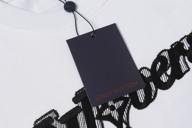 Louis Vuitton T-Shirts Attractive 132138