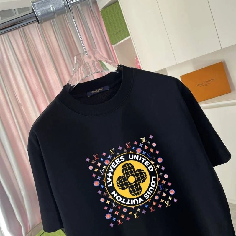 SmartChoice Louis Vuitton T-Shirts 132122