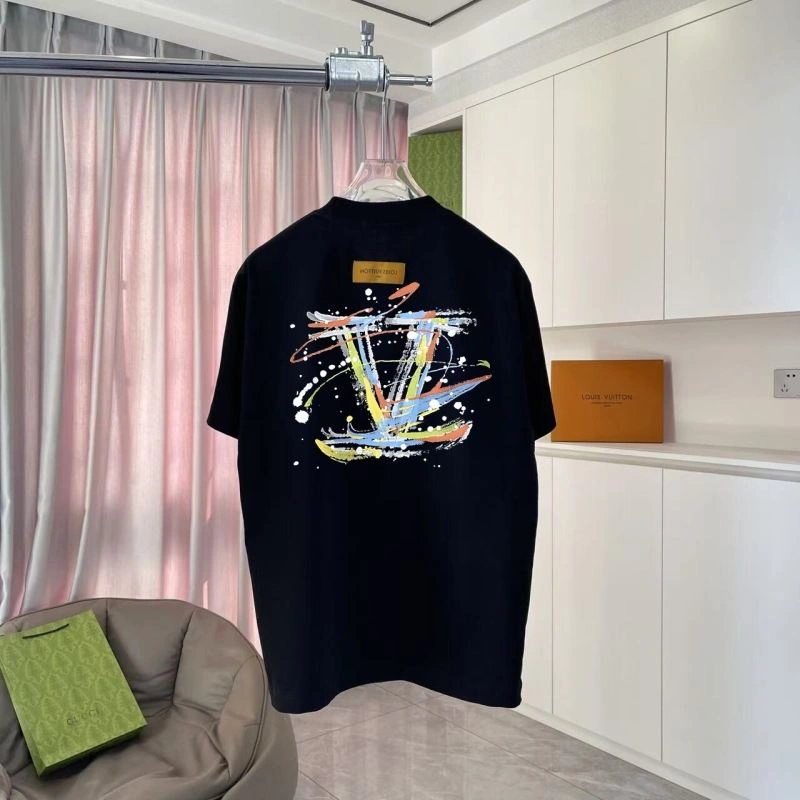 Affordable Louis Vuitton T-Shirts 132137
