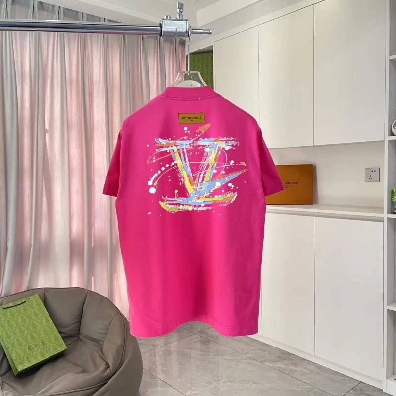 Affordable Louis Vuitton T-Shirts 132137