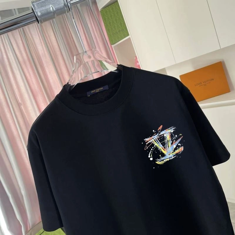 Affordable Louis Vuitton T-Shirts 132137