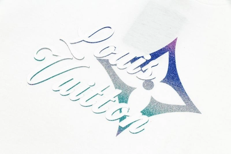 WellDesigned Louis Vuitton T-Shirts 132110