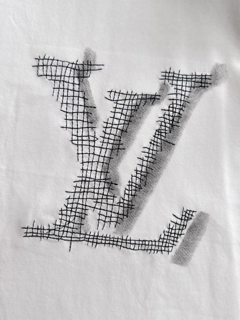 WellDesigned Louis Vuitton T-Shirts 132110
