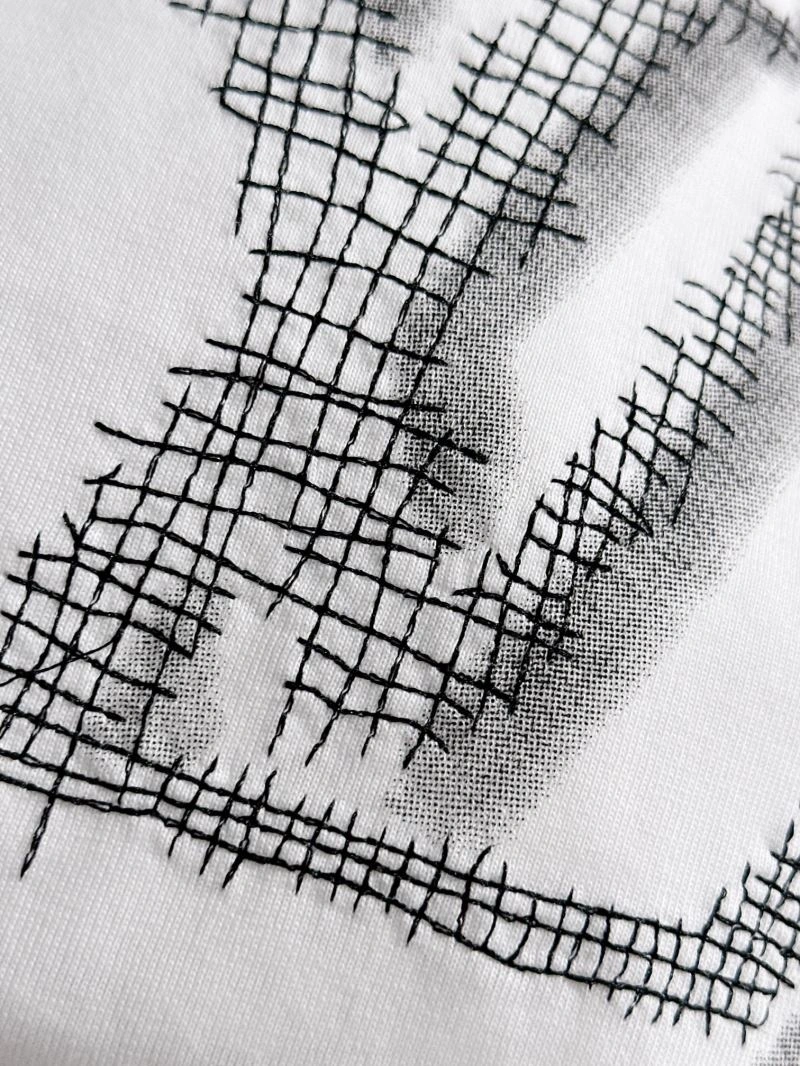WellDesigned Louis Vuitton T-Shirts 132110