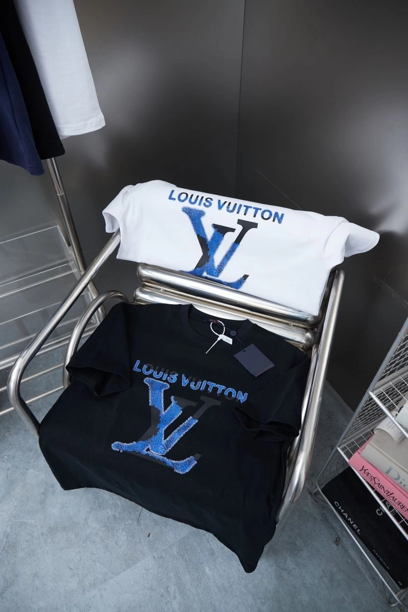Louis Vuitton T-Shirts Stylish 138480