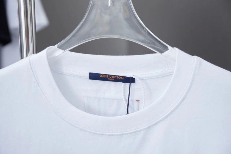 Louis Vuitton T-Shirts EasyCare 138483