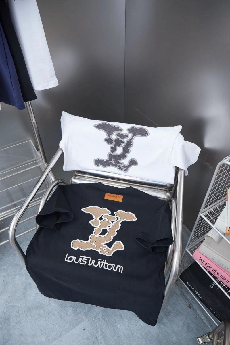 Durable Louis Vuitton T-Shirts 138473