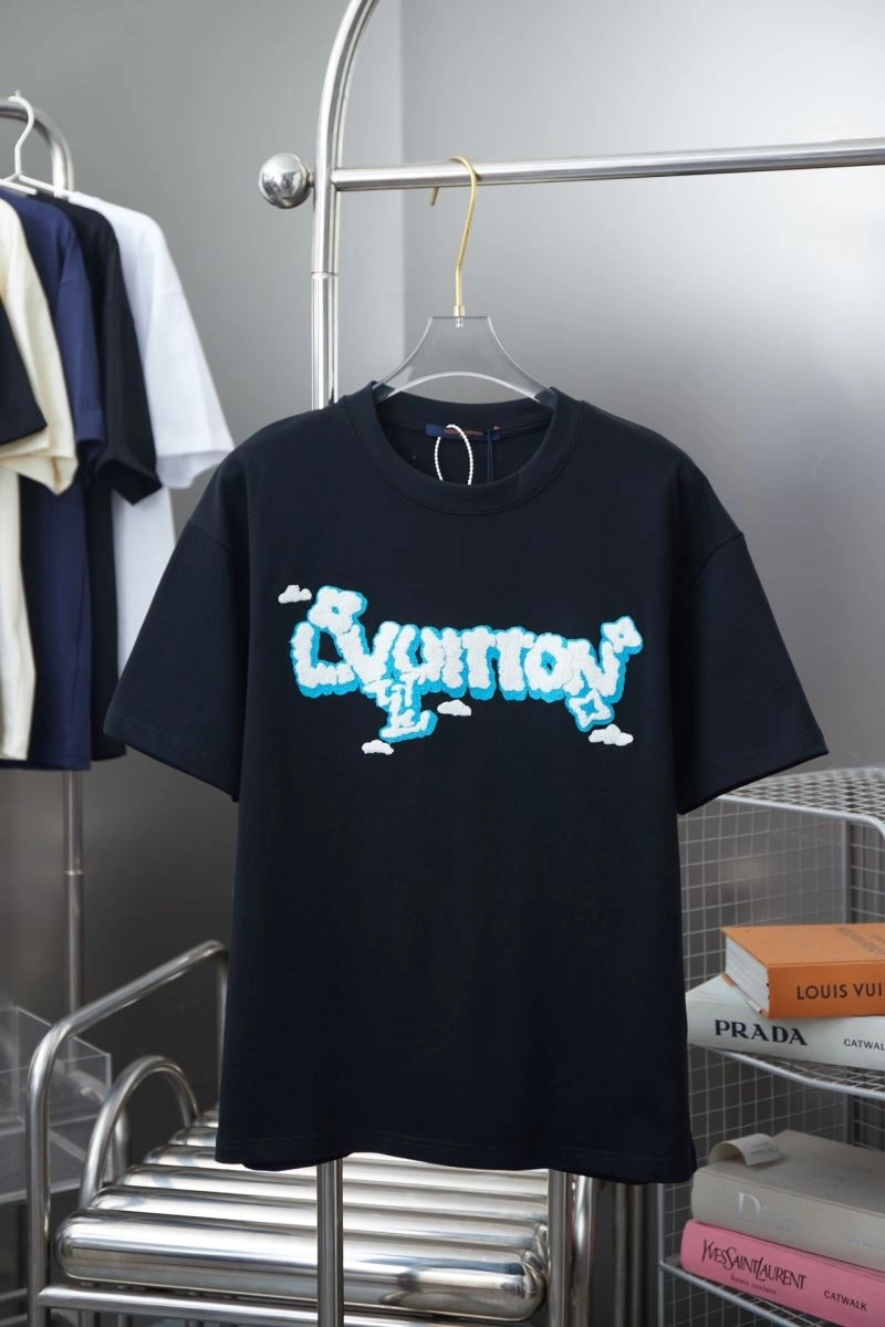 UrbanStyle Louis Vuitton T-Shirts 138476