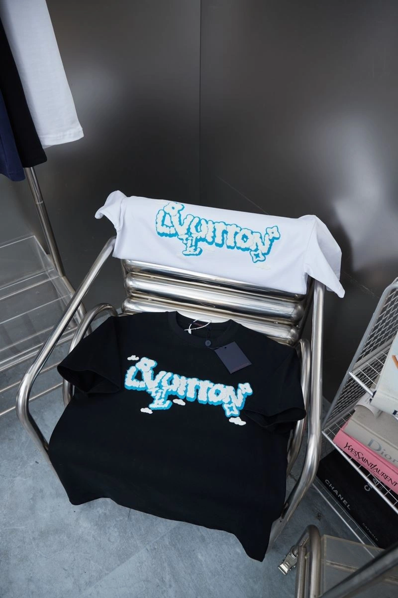UrbanStyle Louis Vuitton T-Shirts 138476