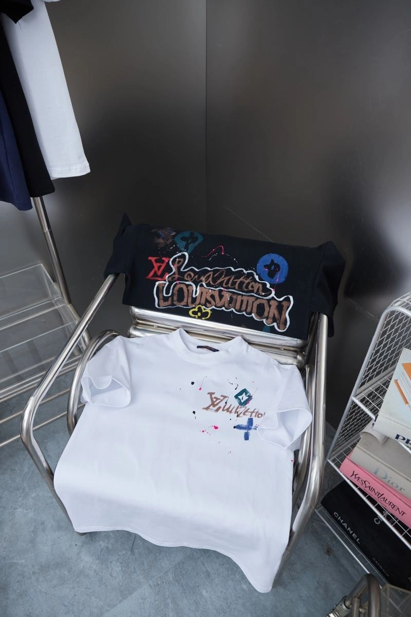 Louis Vuitton T-Shirts DailyWear 138474