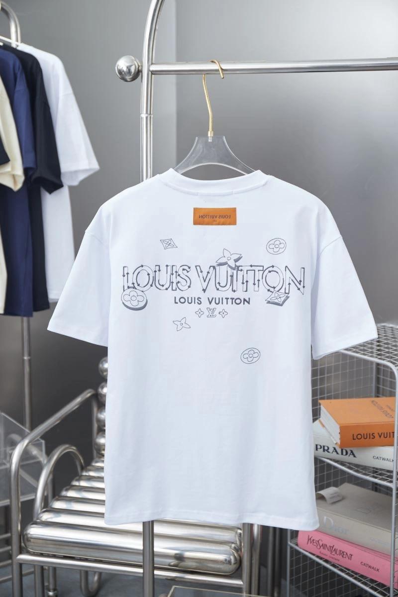 Louis Vuitton T-Shirts Modern 138499