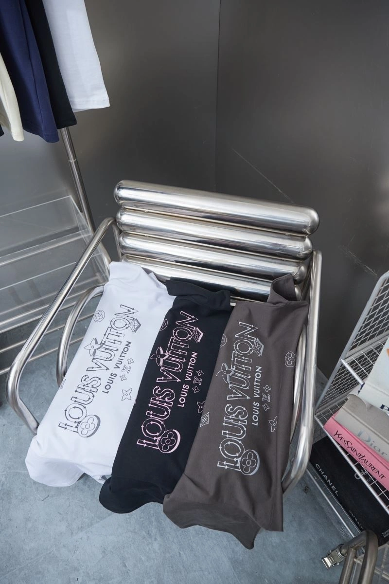 Louis Vuitton T-Shirts EasyMatch 138469
