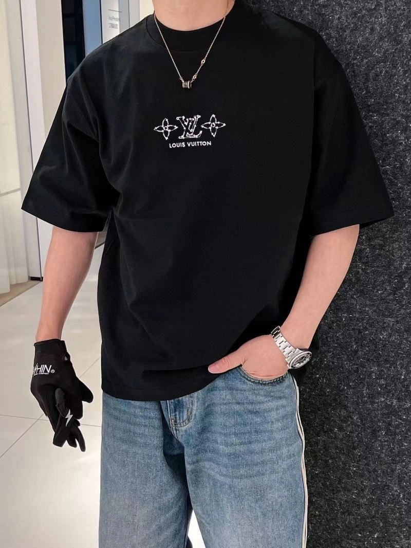 Louis Vuitton T-Shirts EasyMatch 138469