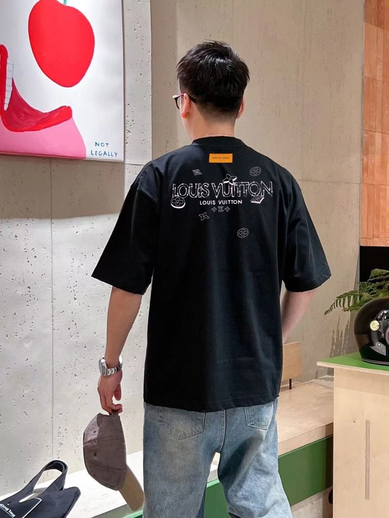 Louis Vuitton T-Shirts EasyMatch 138469