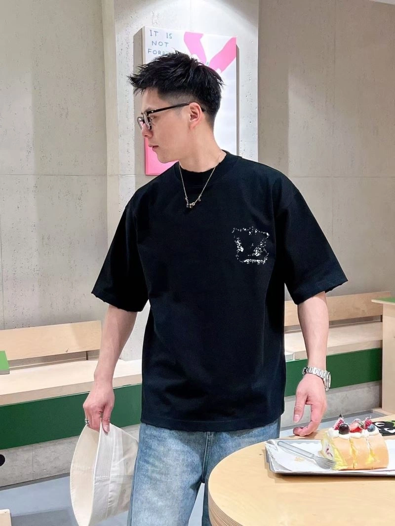 Louis Vuitton T-Shirts SmartChoice 138466