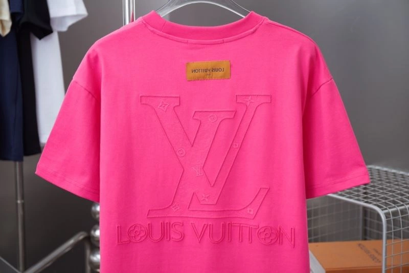 Louis Vuitton T-Shirts MultiPurpose 138464