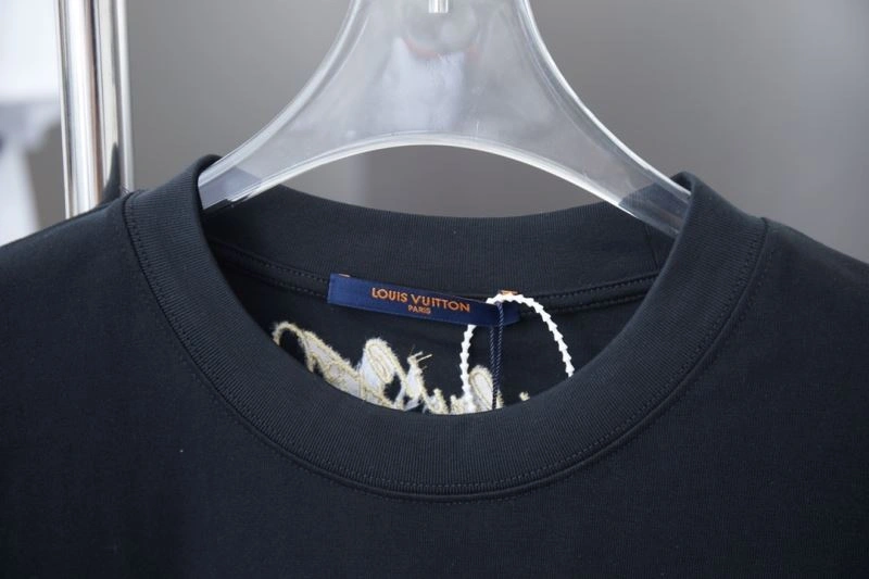 Louis Vuitton T-Shirts Packable 138462
