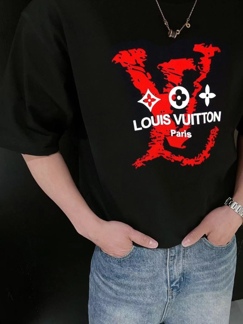 Trendy Louis Vuitton T-Shirts 138452