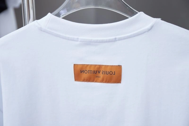 DailyWear Louis Vuitton T-Shirts 138456