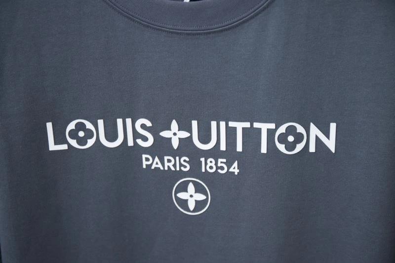Louis Vuitton T-Shirts TravelReady 138448