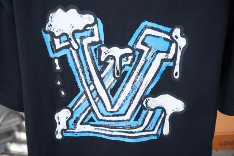 Youthful Louis Vuitton T-Shirts 138443
