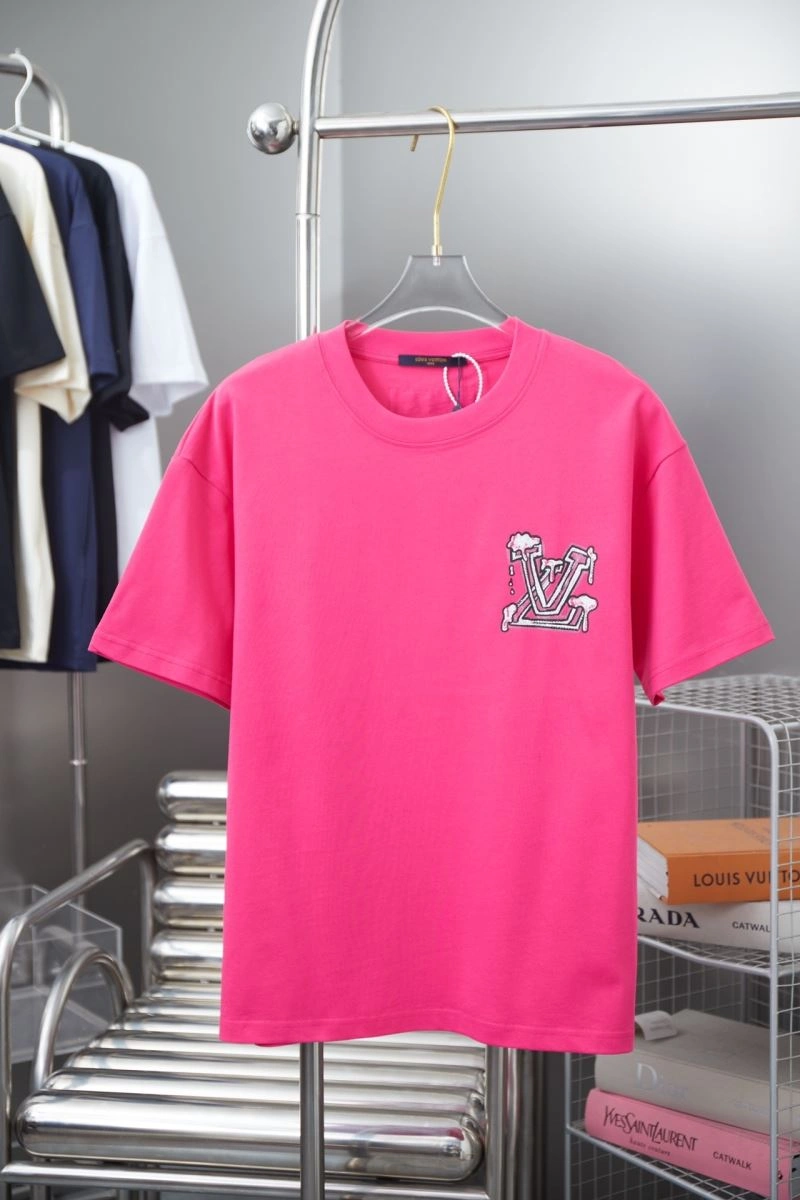 Durable Louis Vuitton T-Shirts 138444