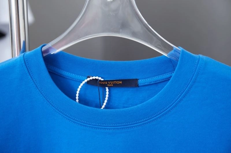Comfortable Louis Vuitton T-Shirts 138455