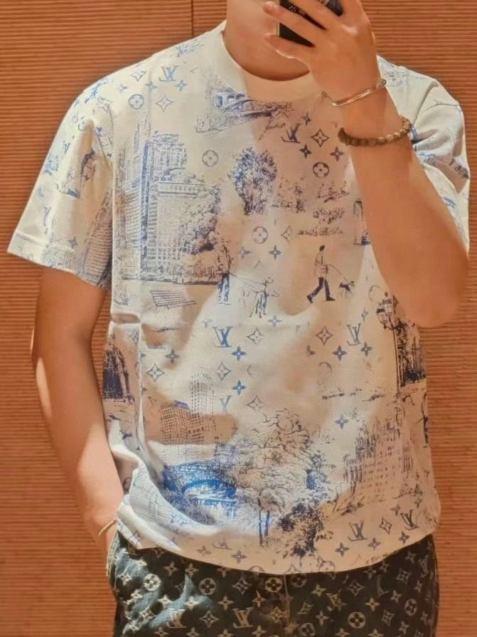 Louis Vuitton T-Shirts OdorResistant 138459