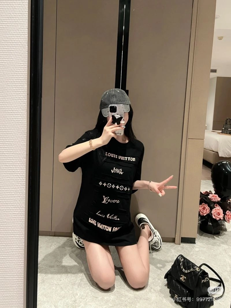 SmartChoice Louis Vuitton T-Shirts 138460