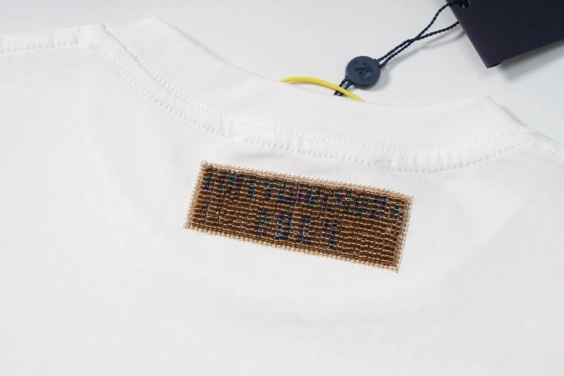 Affordable Louis Vuitton T-Shirts 138434