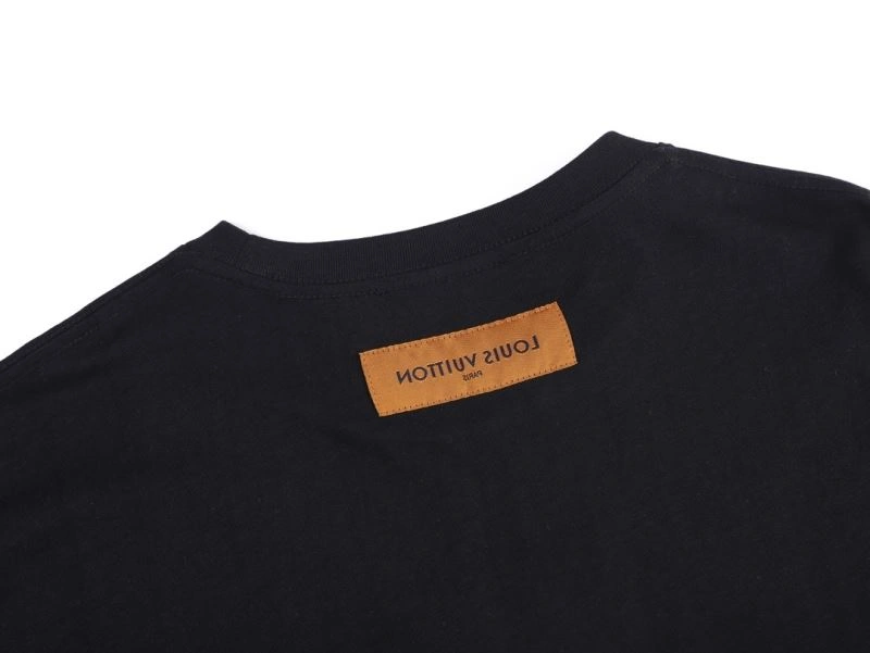 Durable Louis Vuitton T-Shirts 138432