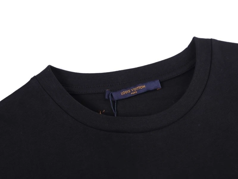 Durable Louis Vuitton T-Shirts 138432