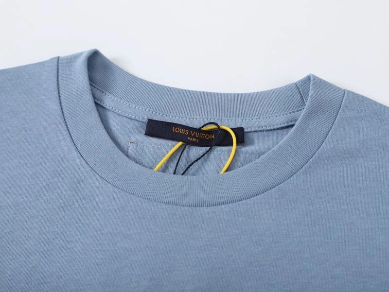 Louis Vuitton T-Shirts WeatherProof 138439