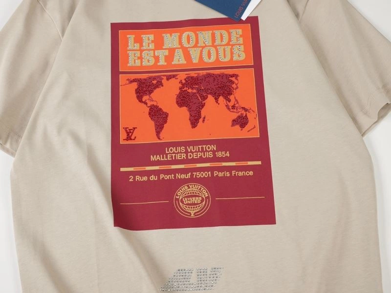 SmoothTexture Louis Vuitton T-Shirts 138423