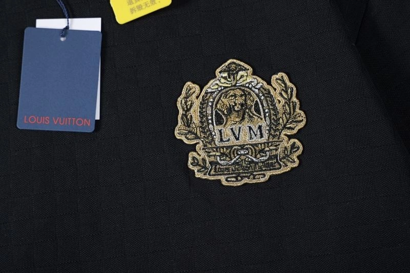 Louis Vuitton T-Shirts Lightweight 138415