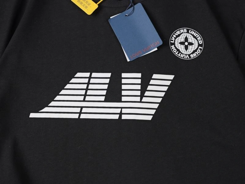 Louis Vuitton T-Shirts Bright 138411
