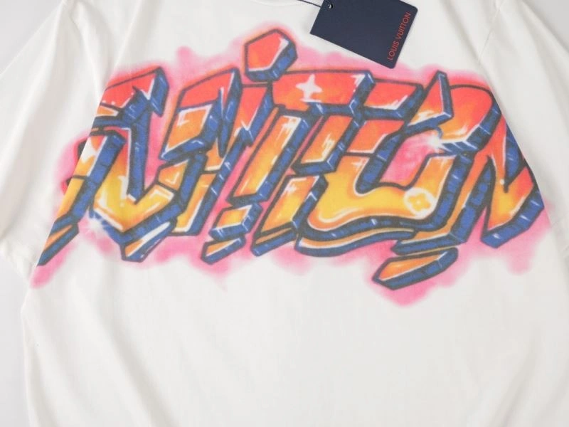 WeatherProof Louis Vuitton T-Shirts 138413