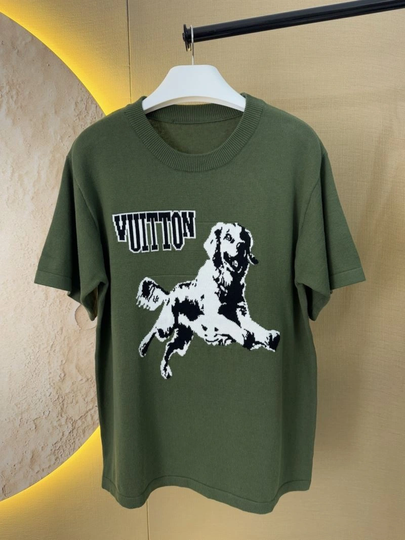 Lightweight Louis Vuitton T-Shirts 138407