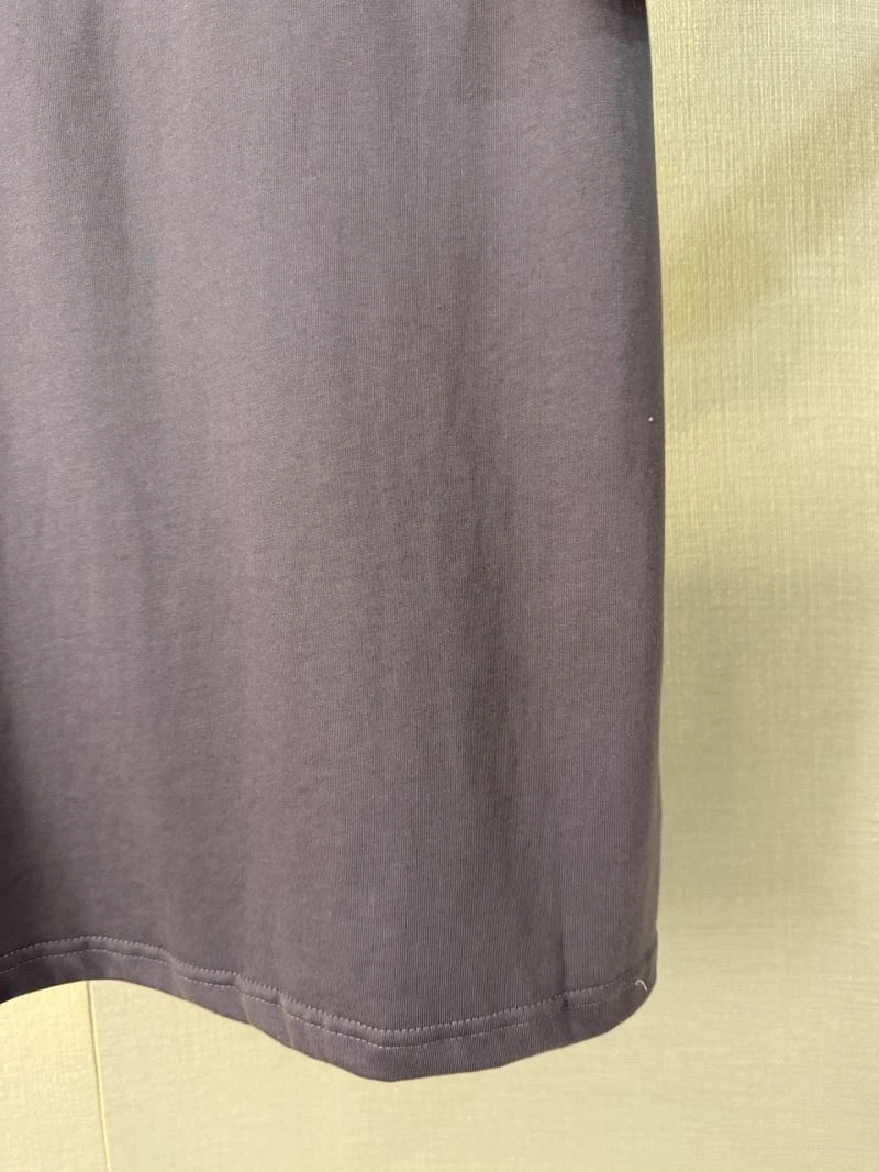Louis Vuitton T-Shirts Snug 138404