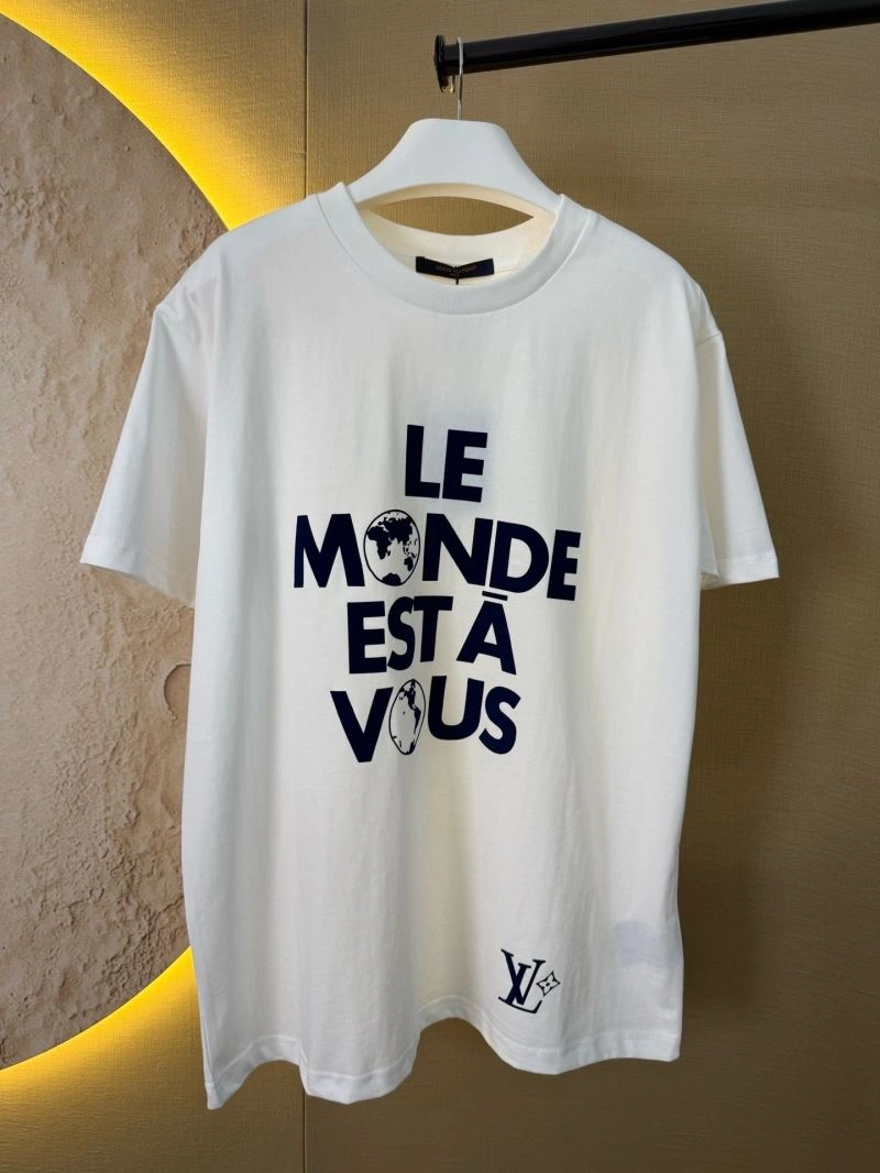 Compact Louis Vuitton T-Shirts 138399