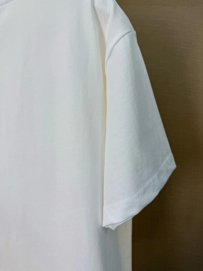 Compact Louis Vuitton T-Shirts 138399