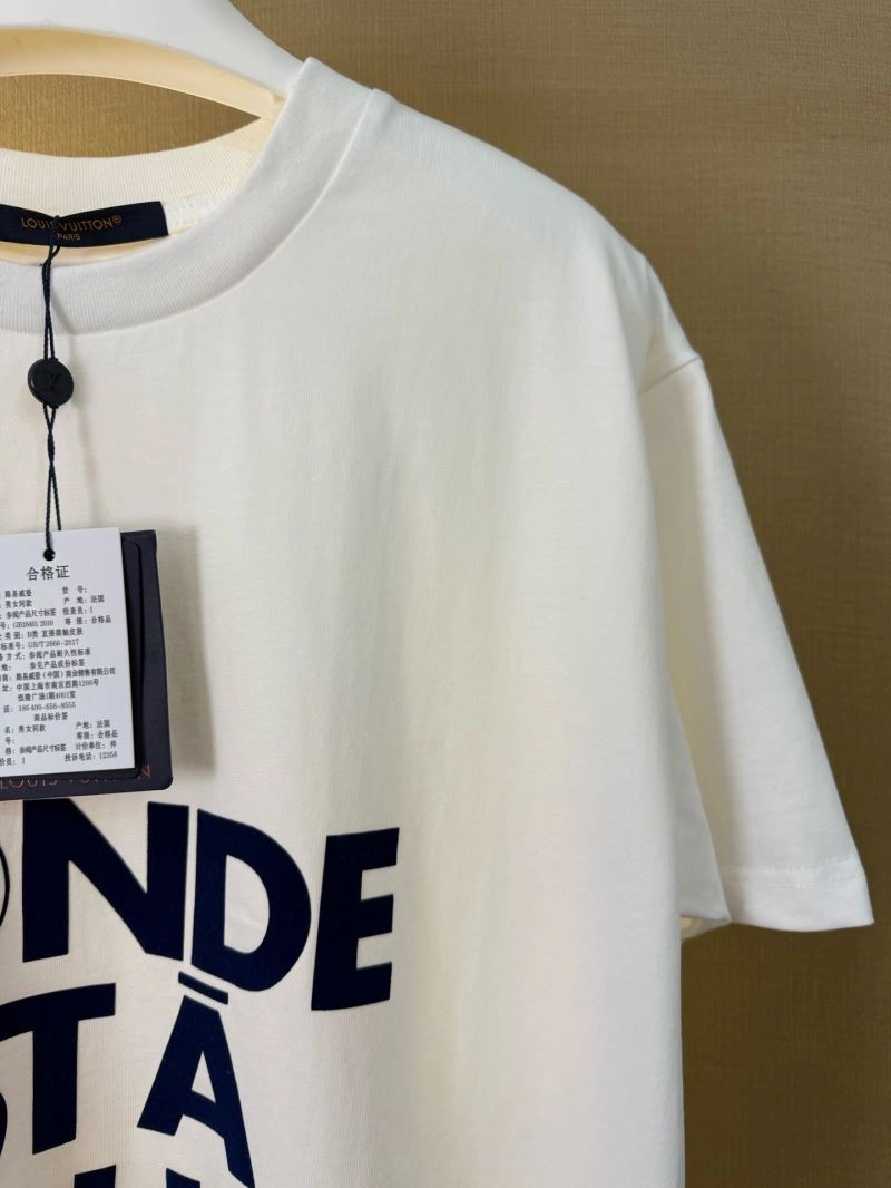 Compact Louis Vuitton T-Shirts 138399